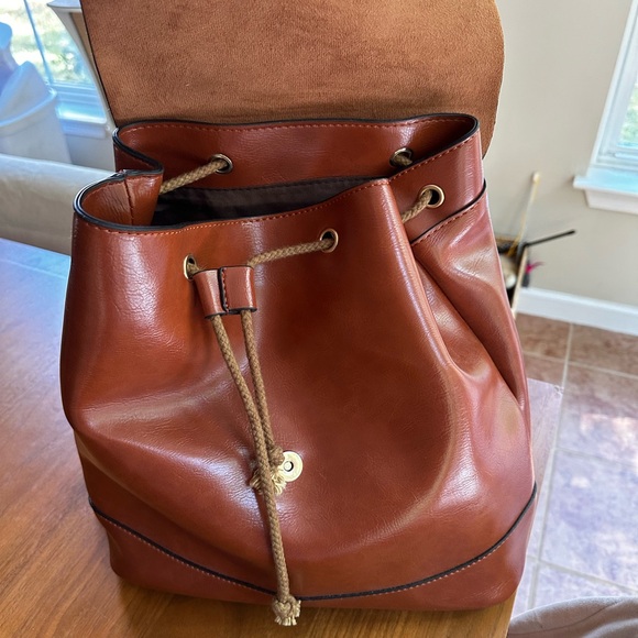 NWOT Brown Faux Leather Backpack - Picture 3 of 4